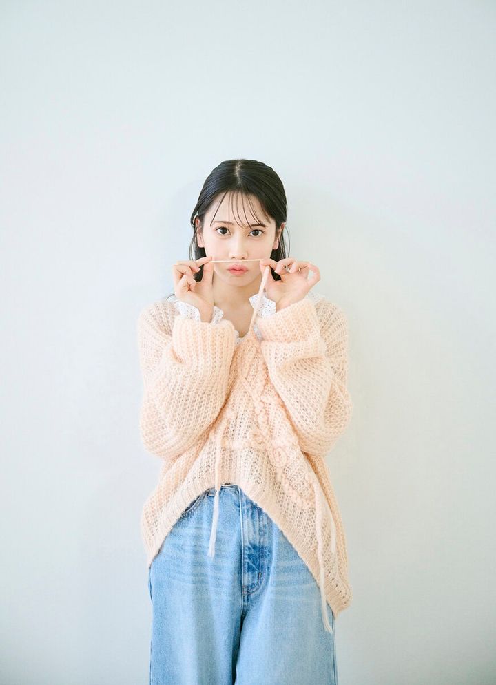 1st写真集『うたかた』を発売した野中ここな 