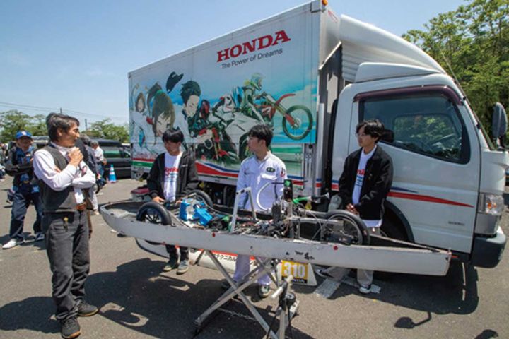 最多台数を更新！モンキー・ゴリラ・ダックスが埋め尽くした、青空の下の「4ミニ同窓会」｜モンキーミーティングin多摩