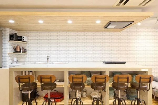 【東京都港区】多用途のレンタルキッチンが西新橋に誕生！初期投資ほぼ不要でカフェもオープン可能