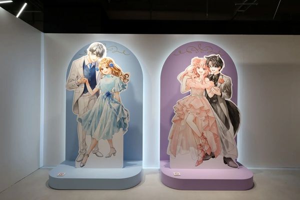 【東京都千代田区】漫画家・水瀬藍先生とくまがい杏子先生の画業20周年を記念した初の合同原画展開催！