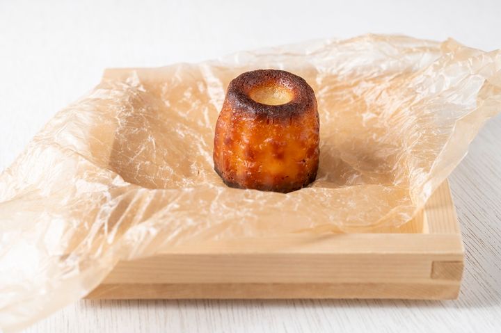 摂田屋キャラメルのカヌレ300円