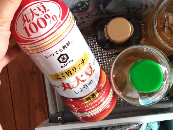 しょうゆ「密封ボトル」の捨て方！中身は切らずに水で洗えます。キャップの外し方は？