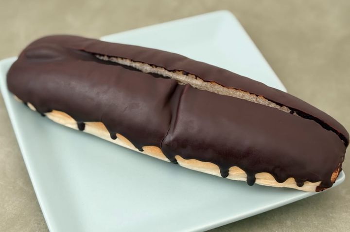 甘さのダブルパンチが幸せすぎる～！！【ファミマ】の新作ふんわりパン