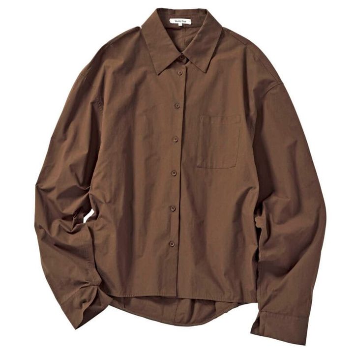 シャツ￥9,000（スタジオ ドー）