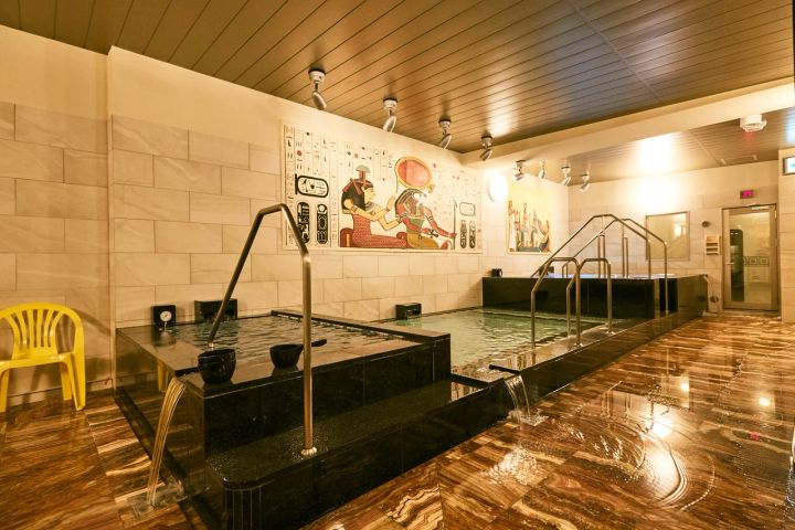 六本木 西麻布 テルマー湯 エジプト 湯船 水風呂