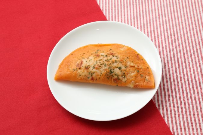 セブン‐イレブン「イタリアンカフェ」【イタリアンカフェ】もちもち食感ナポリパン（ナポリタン入り）