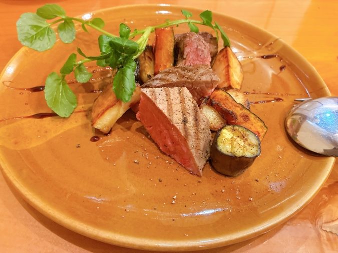 ルネッタ ブラックアンガス牛ミスジ肉のグリエ