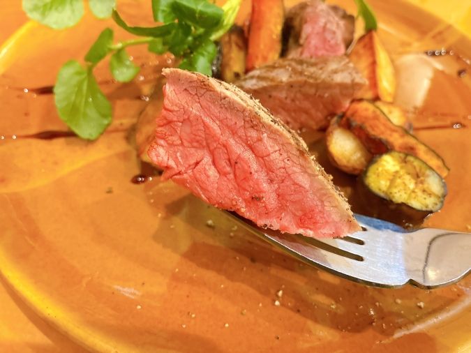 ルネッタ ブラックアンガス牛ミスジ肉のグリエ