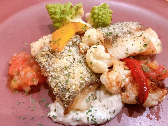 ルネッタ 蓑島産天然真鯛の香草パン粉焼き