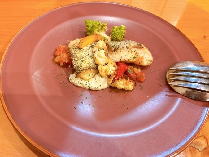 ルネッタ 蓑島産天然真鯛の香草パン粉焼き