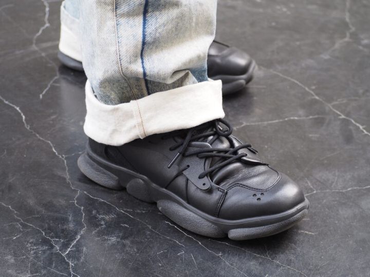 カンペールのスニーカー