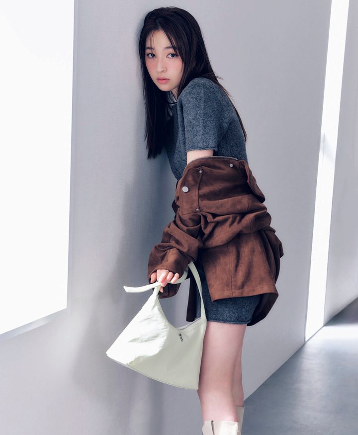 上西星来アウター