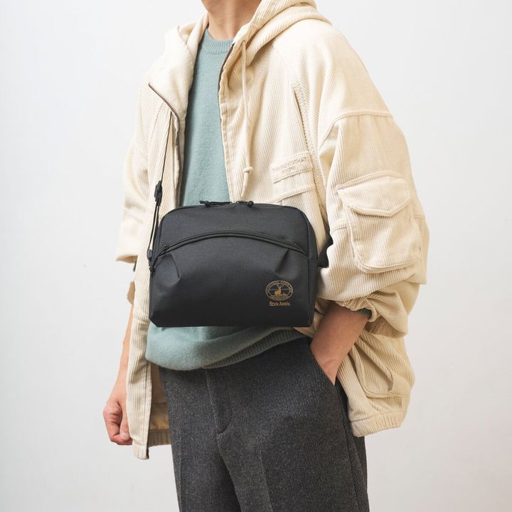 どんなファッションにも合わせやすいカラー＆デザイン