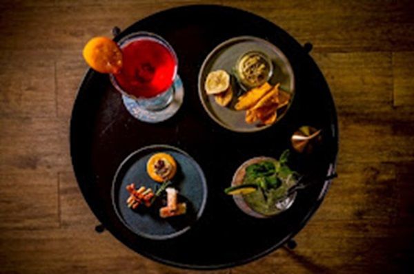 【長崎県長崎市】実質1杯(1品)250円！立ち飲み、隠れ家バー、パーティースペースでハシゴ酒