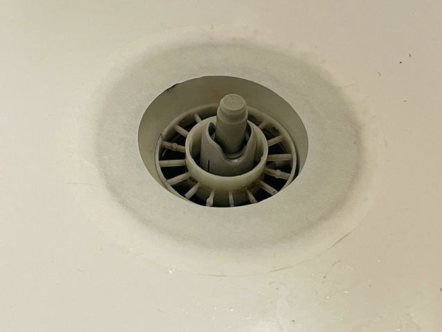 ダイソー 排水口 カビ汚れ防止シール 目立たない