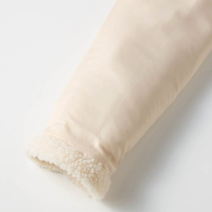 フードボアコート 袖口