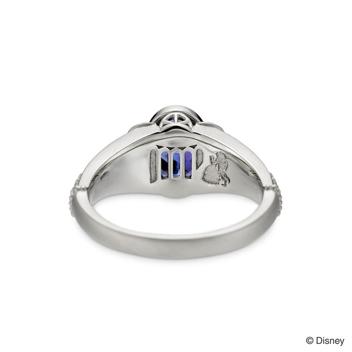 正面からも内側からも楽しめる『美女と野獣』がモチーフのリング 裏