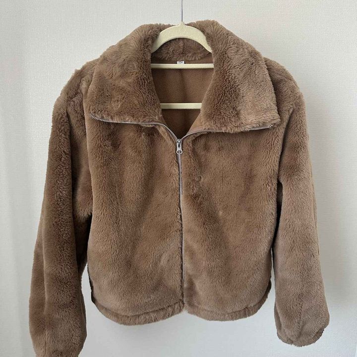 画像: フラッフィーブルゾン