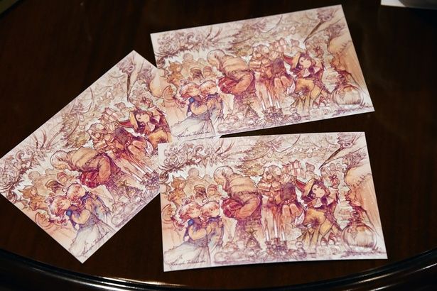 商品を3000円(税込)以上購入するともらえるポストカード (C) SQUARE ENIX 撮影：ソムタム田井