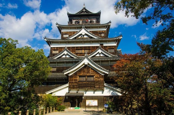 戦後に再建された広島城（広島市）
