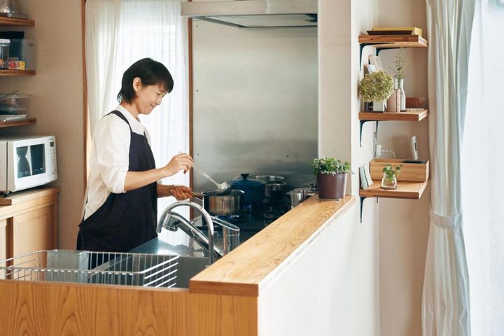 60代「ずぼら」でもできる！小さな暮らしの工夫と楽しみ方【文筆家・青木美詠子さん】