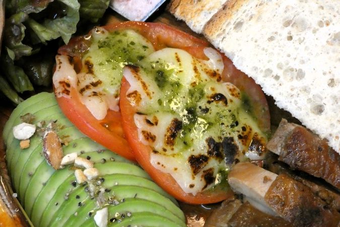 いちごや cafe TANNAL 福岡大名店 トマトのバジルチーズ焼き