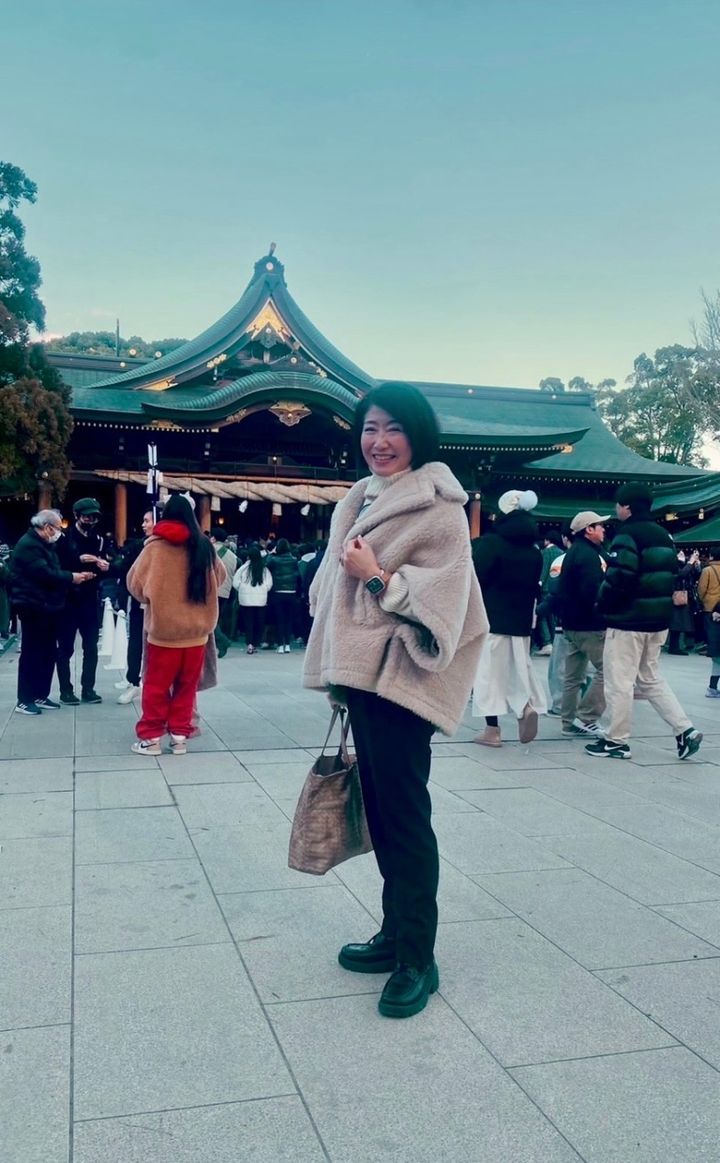 26年1月ブログ長谷川祐子さん_初詣コーデ