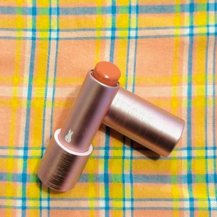 ファミュ ル・ルージュ 904 3410円（アリエルトレーディング 0120-201-790）※2月25日発売