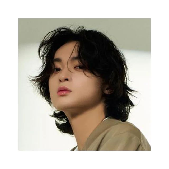 【RUIさん】「自由って、何も考えないこと。自分の価値観は、すごく大事にしています」〈STARGLOＷと香りの旅へvol.1〉_2