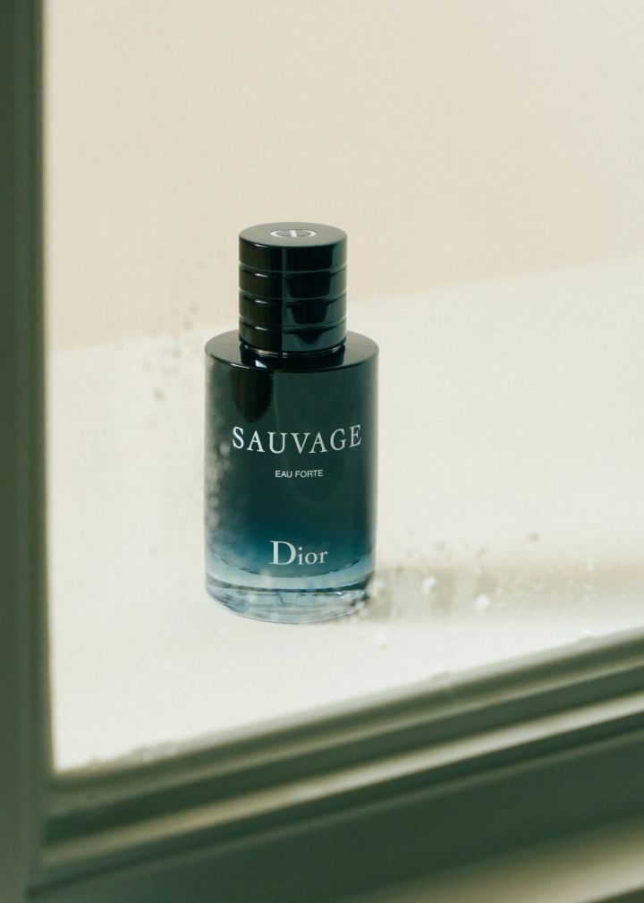 ディオール ソヴァージュ オー フォルト