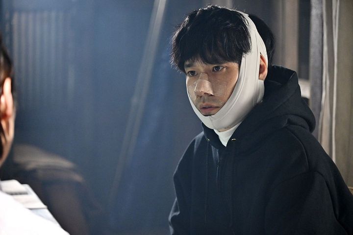 日曜劇場『リブート』場面写真 （C）TBS width=