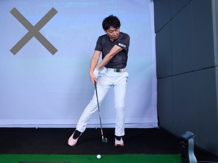 アイアンでダフリが出る原因は？改善法は「ノーコックで小さめのトップ」