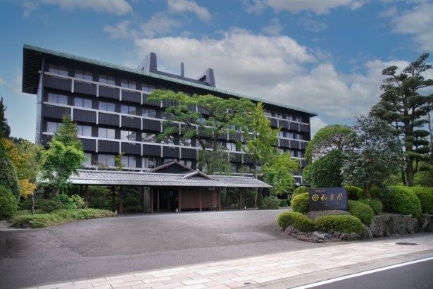 嬉野温泉でお茶風呂といえば和楽園だ 画像提供：和楽園