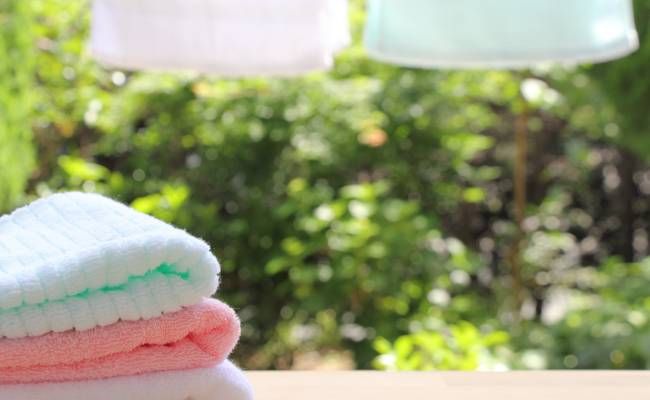 縁側と洗濯物のイメージ