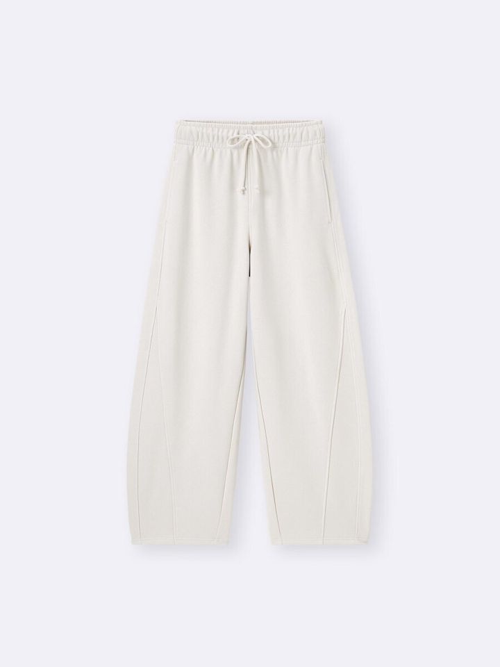 2026gu大人女性おすすめスウェットバレルレッグパンツ