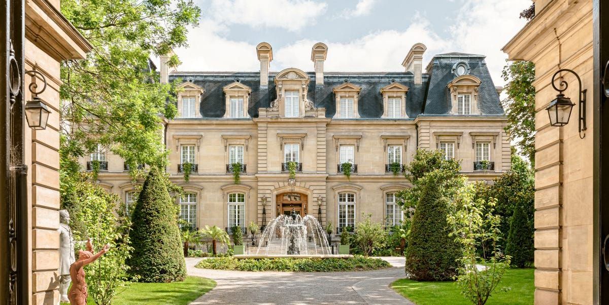 パリ滞在のオアシス的存在、隠れ家ホテル「セント ジェームス パリ」へ