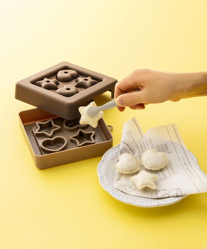 画像1: 出典：3COINS