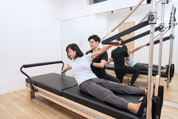 【大阪府枚方市】整体とマシンピラティスのパーソナル専門スタジオ「ness pilates」誕生。枚方市駅徒歩1分の好立地！