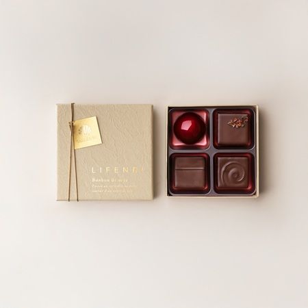 海底熟成ワインを用いたボンボンショコラが数量限定で予約販売開始。バレンタインに！
