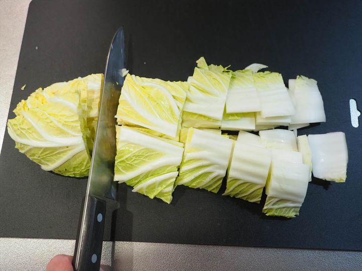 お餅入り、フライパンで簡単「鶏すき焼き」