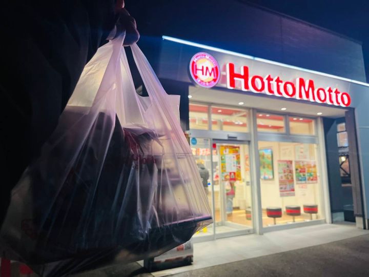 期間限定の新作弁当が発売中♪