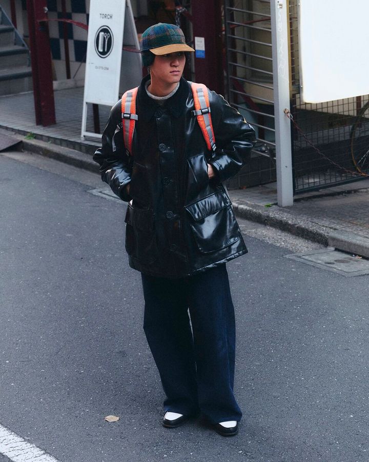 【スナップ】イタリア生まれのマリンウェアブランドのアウターで「トップスゆったり」シルエットを構築