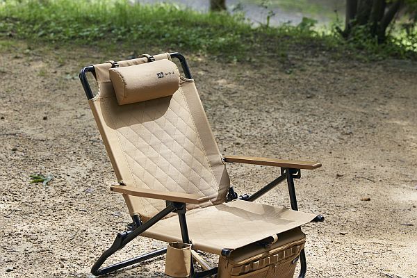 3段階リクライニング付きローチェアに、背もたれ約6cmアップの“ハイバックVer.”登場