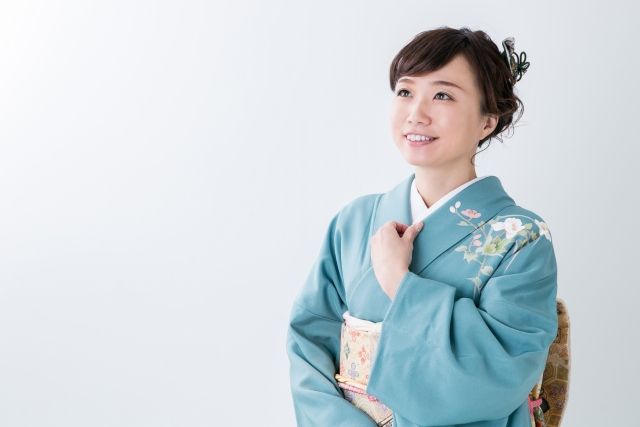 着物姿の女性