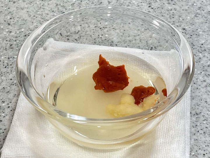 枝豆のワンタン皮巻き スイチリソース添え