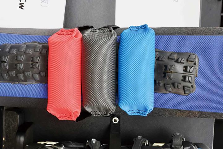 【STW｜ ほっぴーストッパー】JNCCライダー鈴木涼太が考案！位置を変更できる画期的なシートストッパー【編集スタッフが本気で試す！みんなのテスト】