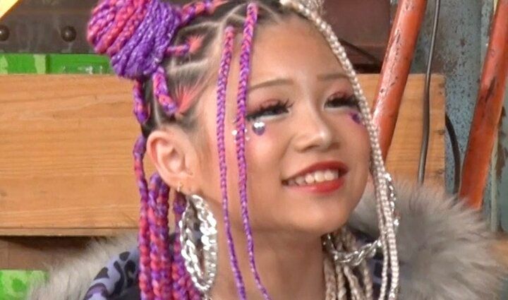 【写真・画像】盛り髪小学生ギャル、小6になりイメチェン「今日はかっこいい系にブレイズしてきました」 1枚目