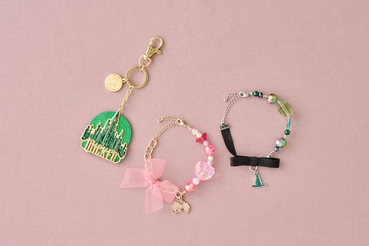 キーチェーン、ブレスレット