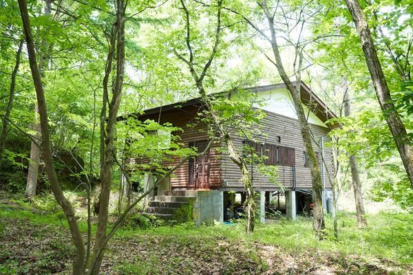 【群馬県嬬恋村】道具不要でBBQ、焚き火、テントサウナを楽しめる！北軽井沢のコテージ「Outdoor Cottage Group」予約開始