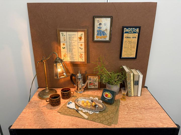 はじけるキャンディチョコレート_オムライス缶